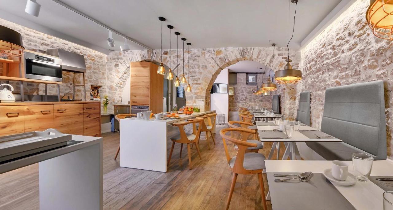 Hotel Boulgari Ioannina Exterior photo